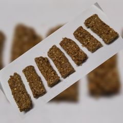 Oats peanut butter bars A picture of Oats peanut butter bars.