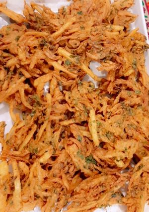A picture of Crispy Pakorey😋😍.