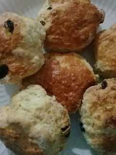 A picture of Fruit Scones.