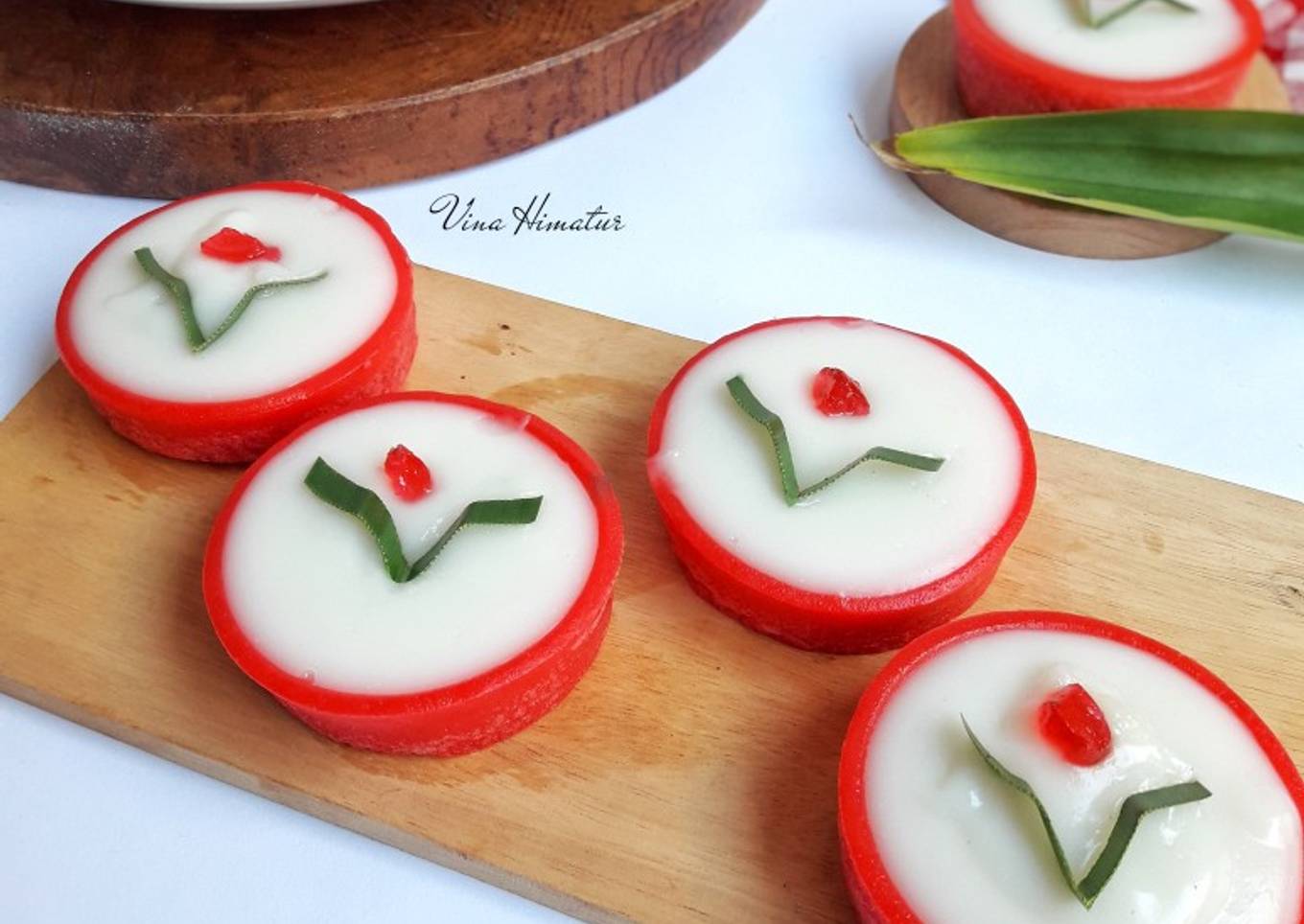 Kue Lumpur Lapindo Merah Putih