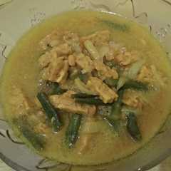 รูปของ Tempe sayur kuah kuning