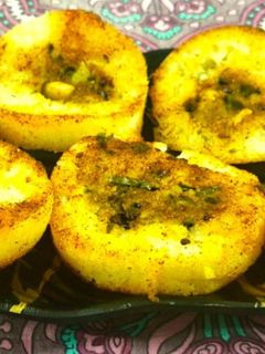 दही सूजी स्टफ्ड इडली रेसिपी मुख्य फोटो