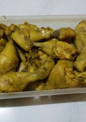 Foto resep Ayam bumbu kuning (siap goreng)