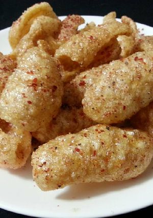 Hình của món Bì heo chiên giòn xóc muối ớt.