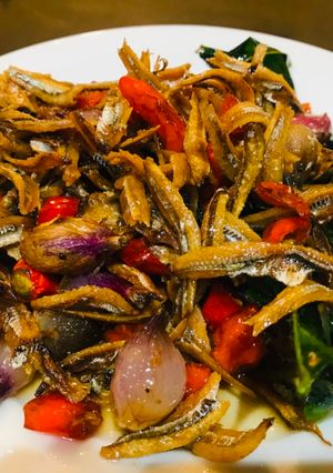 Foto resep Teri bawang cabe sejuta umat😀