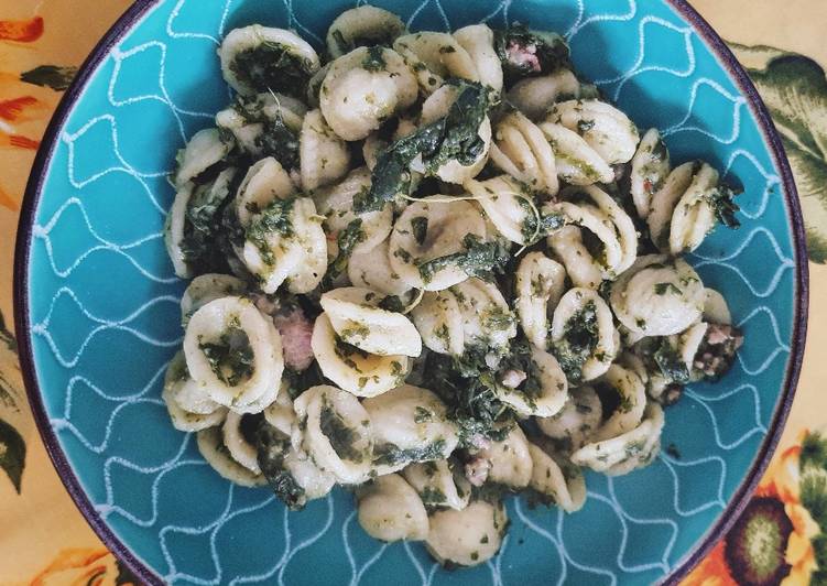 Easiest Way to Prepare Ultimate Orecchiette con cime di rapa e salsiccia 🍴