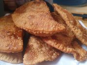 Una foto de empanadas de locos