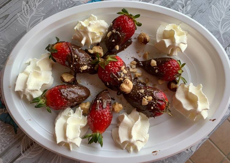 Fragole affogate nella dolcezza