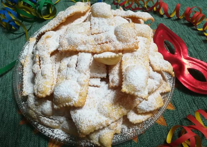 Chiacchiere di carnevale