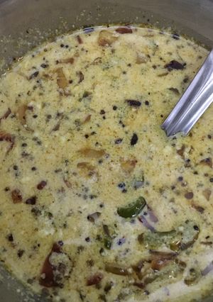 A picture of Dahi ki subji.