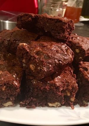 Φωτογραφία της συνταγής Brownies με τριπλή σοκολάτα