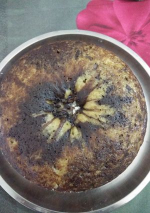 A picture of Chocolate vanilla marbal cake.