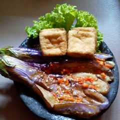 รูปของ Terong Penyet