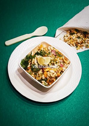 A picture of Thele Wali Bhel.