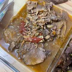 รูปของ Semur Lidah