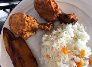 Una foto de Pollo a la broster en la olla express