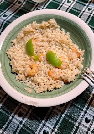 A picture of Risotto with Prosecco, Lime, and Shrimp.