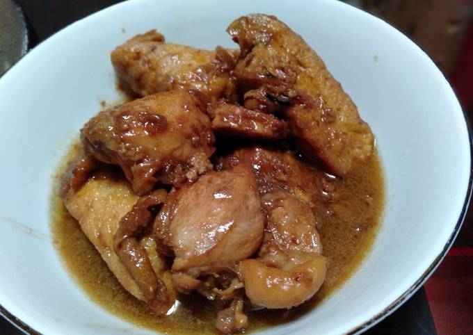 Resep Semur ayam dan tahu oleh Estri Maulidza - Cookpad