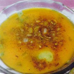A picture of Yellow moong daal with takda.