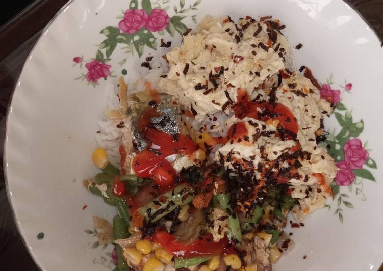 Rice bowl dg tumis vegan saus teriyaki dg scrambled egg