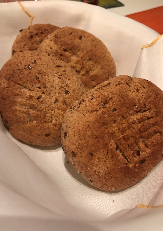 Una foto de Pan de queso y orégano para la hora del té