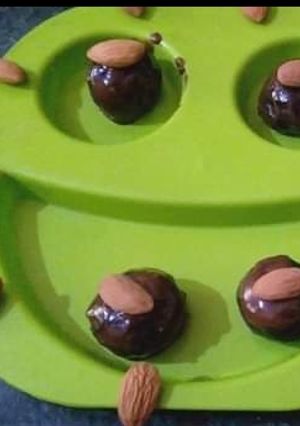 चॉकलेट (chocolate recipe in Hindi) रेसिपी मुख्य फोटो