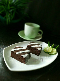 Foto resep Eggless Chocolate Cake (no mixer & moist)