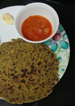 A picture of Methi bajrin greenlahsuni dhebara.