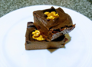 Una foto de Brownie vegano con Plátano y Batata
