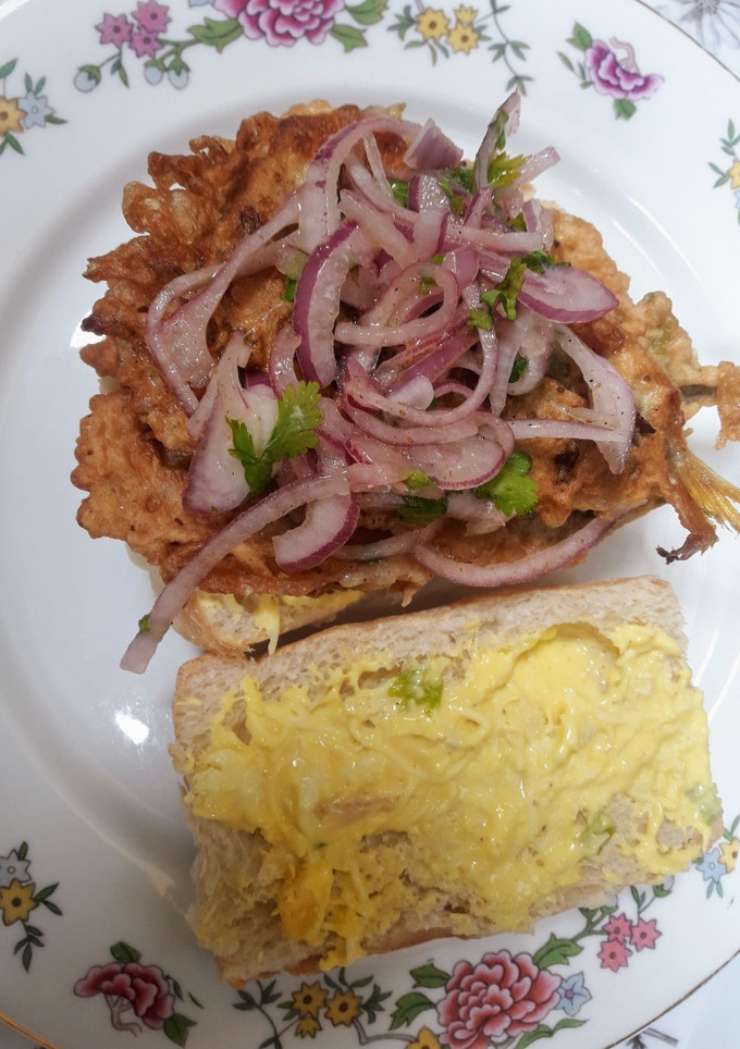 Una foto de Pan con Pejerrey 🇵🇪