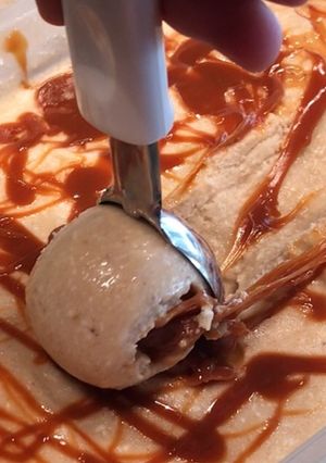 Una foto de Helado Banana Split saludable! 3 ingredientes
