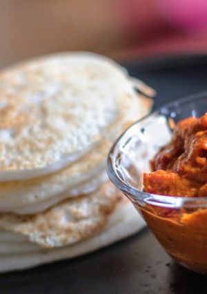 A picture of Red chilli chutney/ Mulaku chammanthy.
