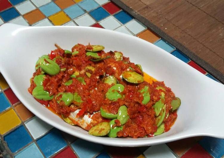 Resep Ikan keranjang masak balado pete Anti Gagal