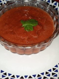 ટોમેટો ચટણી(Tomato Chutney Recipe in Gujarati) રેસીપી મુખ્ય ફોટો