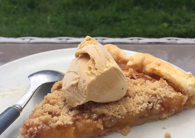 Tarte aux pêches façon crumble