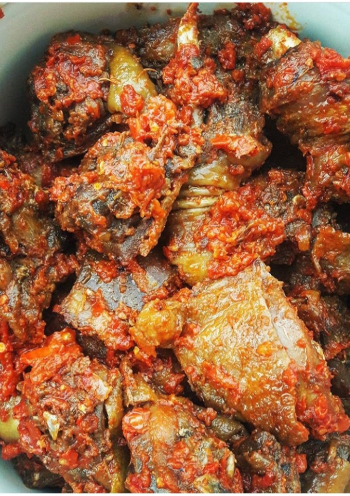 A picture of Peppered chicken.