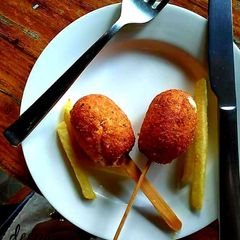 A picture of Cheese Brust Chicken Pups.