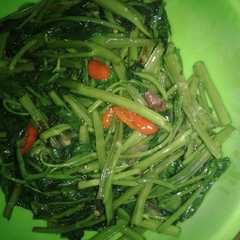A picture of Tumis kangkung.