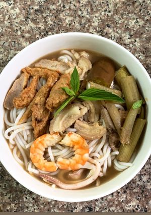 Hình của món Bún mắm miền Tây.