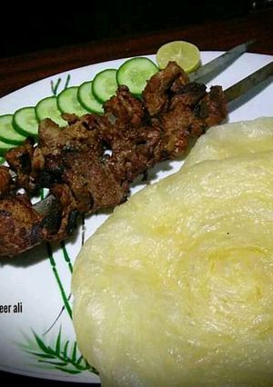 A picture of Behari kabab with puri.
