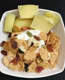 Món sữa chua Hy Lạp ủ bằng nồi cơm điện