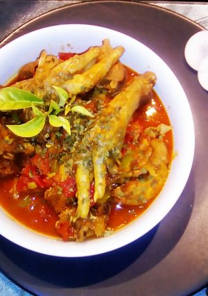 A picture of Spicy Hot Stewed Chicken Offal.