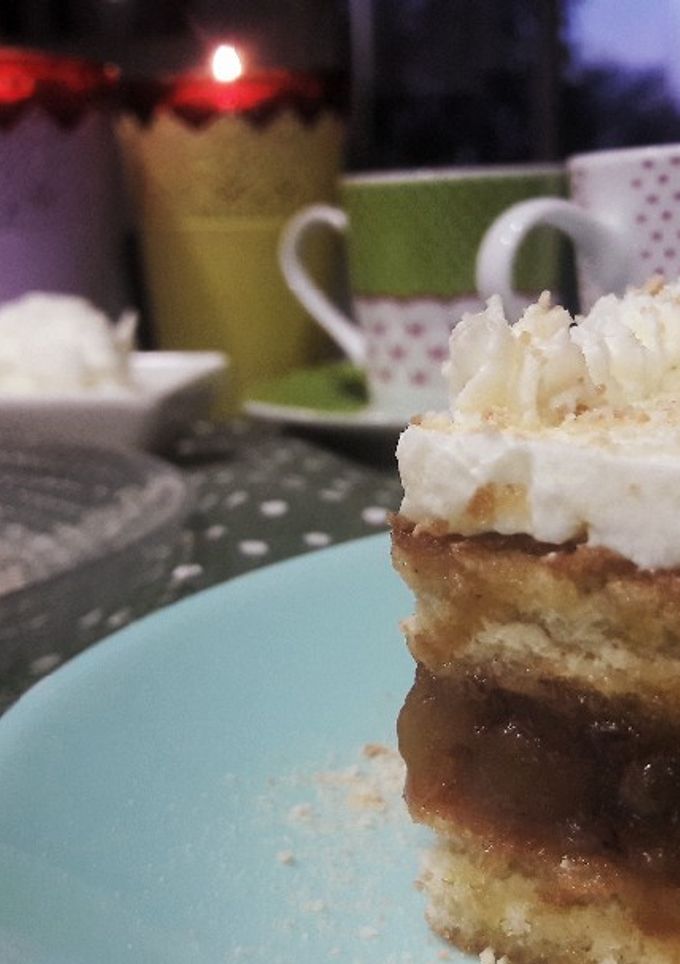 Una foto de Pastelito de banana caramelizada