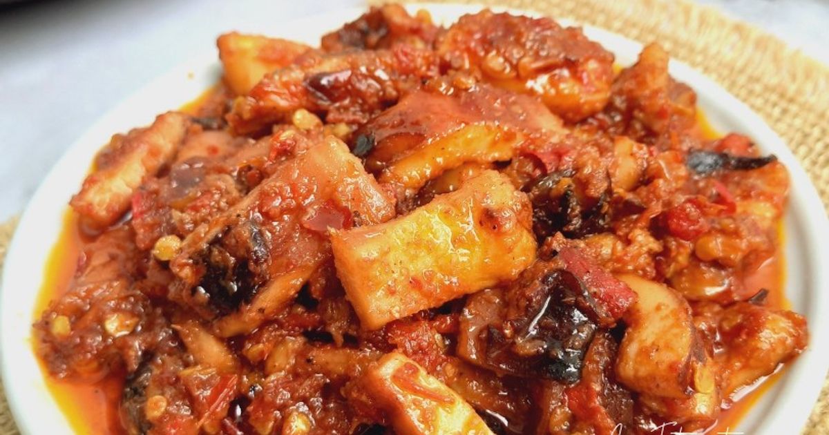 Sambal terasi dan cumi asap