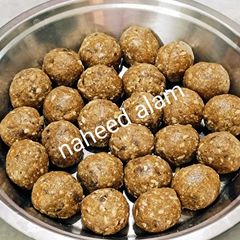 A picture of No Sugar Bajra Gond Laddu.
