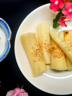 A picture of Khoai mì hấp nước cốt dừa.