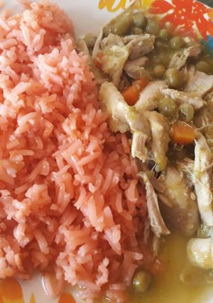 Una foto de Pollo en salsa verde