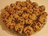Almond Flour Raisin Cookies
