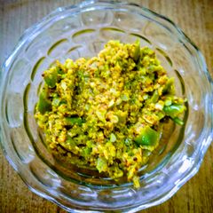 A picture of Instant chilli pickle.