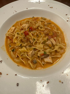 A picture of Creamy Chicken Cacciatore Soup.